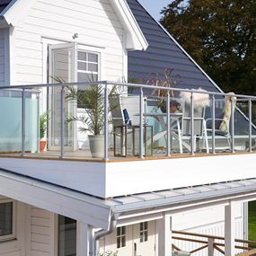 Glass til glassrekkverk aluminium - Glassrekkverk Aluminium
