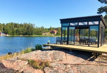 Disse frittstående hagestuene 15 m² gir deg mulighet til å innrede etter forskjellige funksjoner.